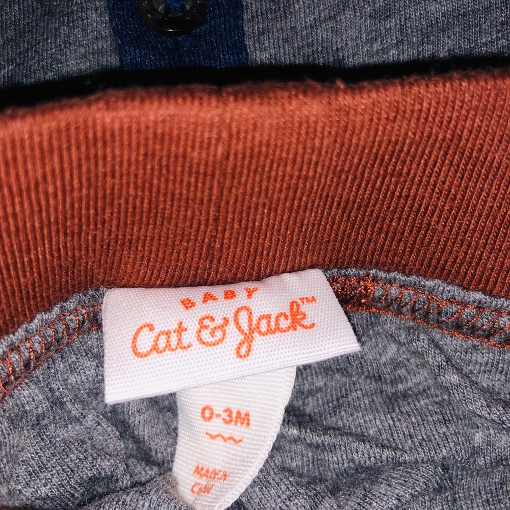 Cat & Jack Baby Boy 3-Piece Outfit – Vest, Shirt & Pants | 0–3 Months - Picture 7 of 8